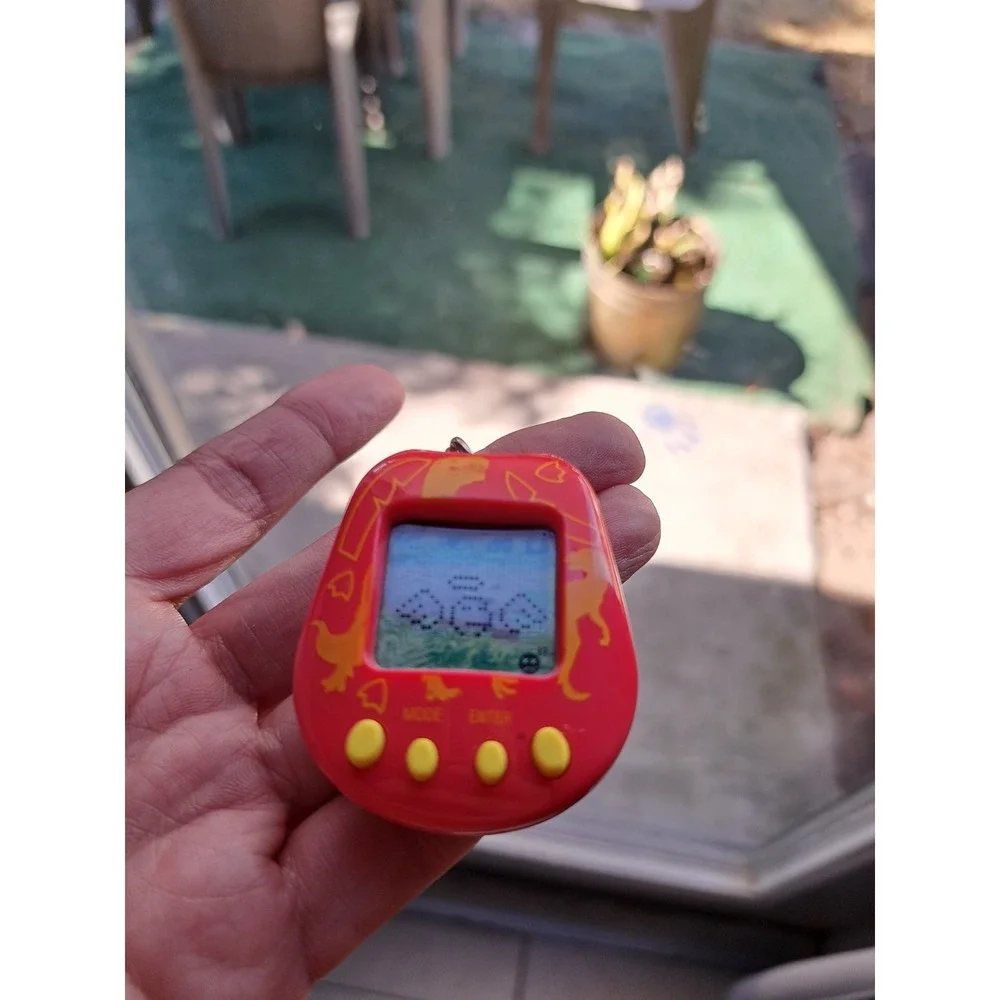1997 Bandai Tamagotchi P1 Gen 1‎ Orange & Green Digital Virtual Pet Toy Works!